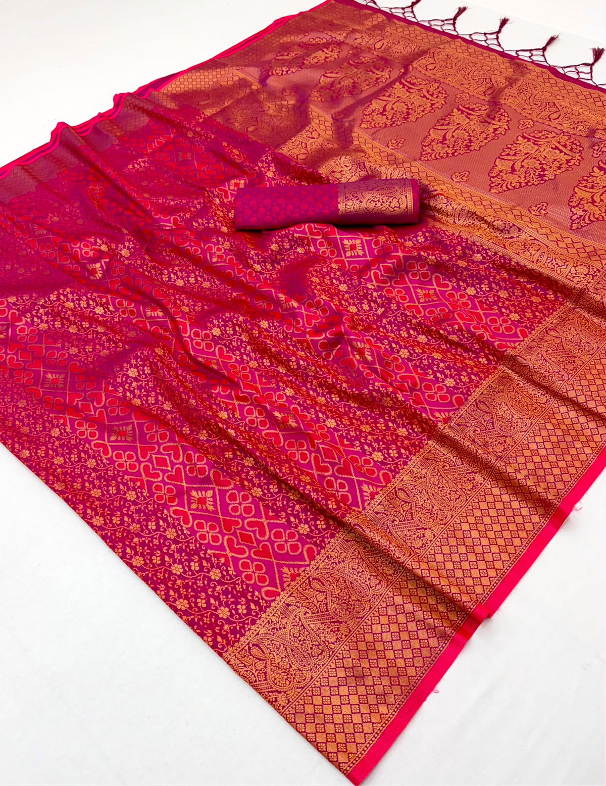 Pure Silk Izel Handloom Saree
