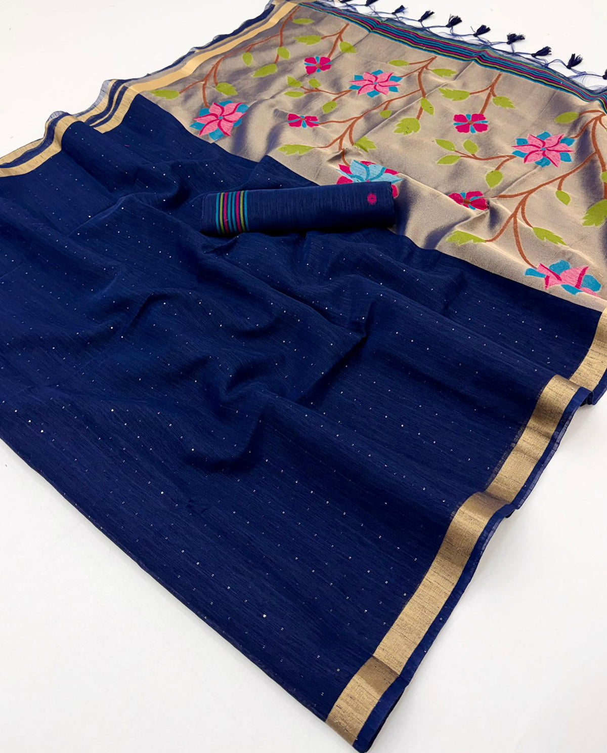 Munga Silk Sitara Saree with Tissue Pallu