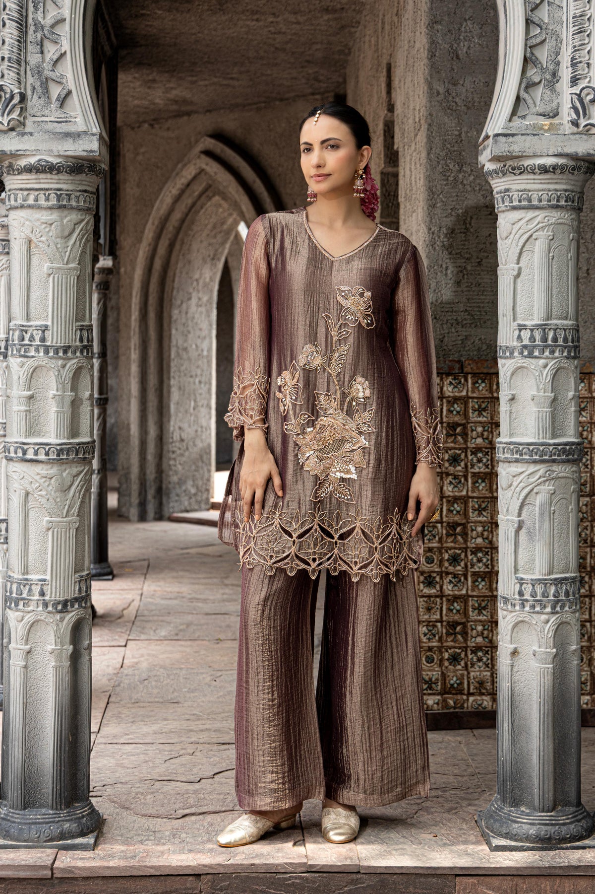 Brown tissue suit set