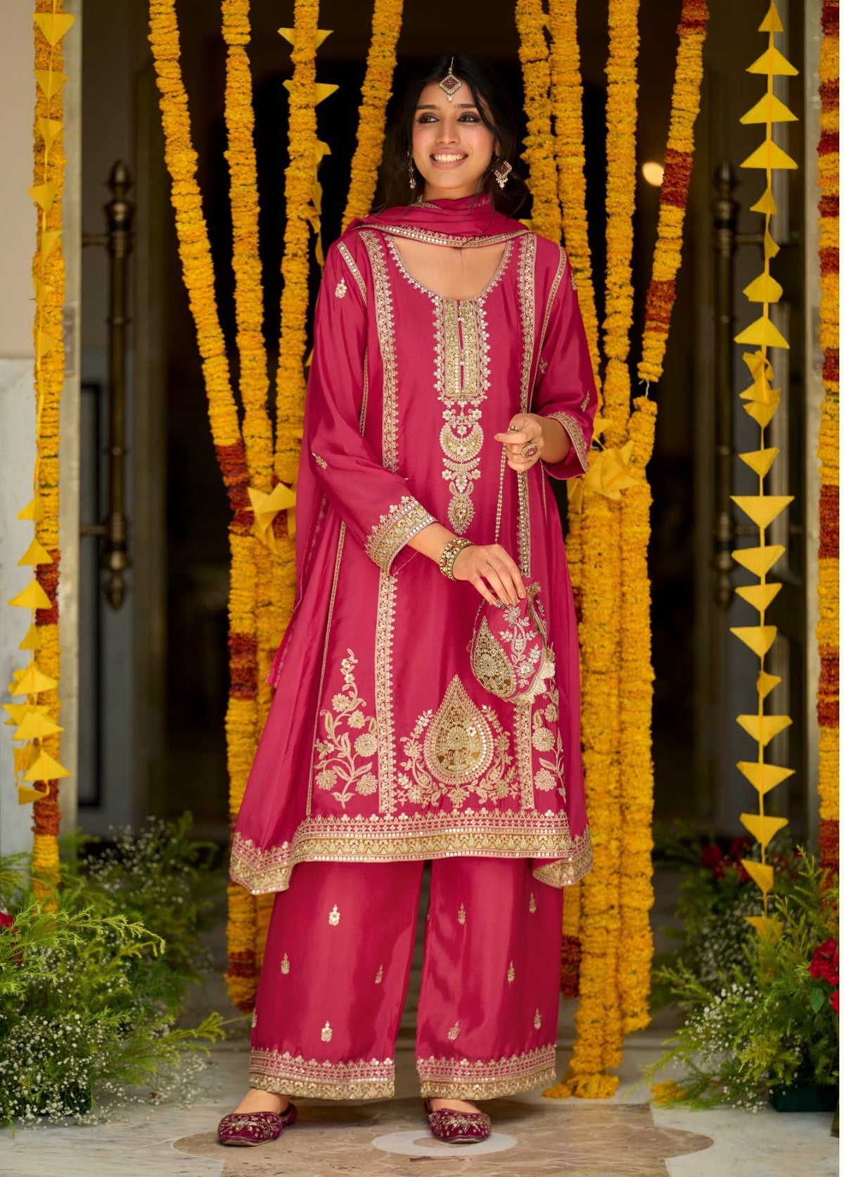 Chinon Embroidery Suit Set with Potli